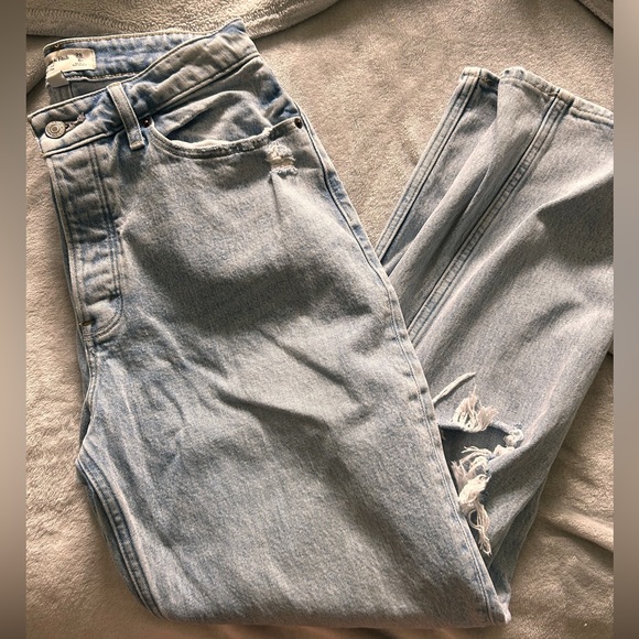 Abercrombie jeans - Picture 3 of 6